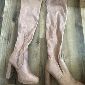 Over-the-Knee Chunky Heel Boots in Camel